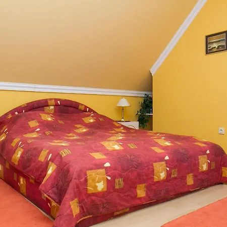 Prázdninový dům Familia Nyaralo 26 *