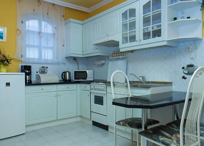 Familia Nyaralo 26 بيت للعطل